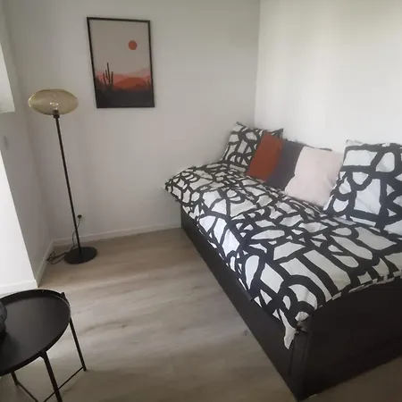 Cosy Et Rénovés Proches De La Gare Apartamento Reims