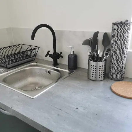 Cosy Et Rénovés Proches De La Gare Reims