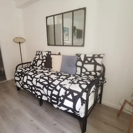 Apartamento Cosy Et Rénovés Proches De La Gare Reims