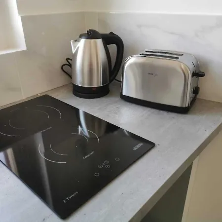 Cosy Et Rénovés Proches De La Gare Apartamento Reims